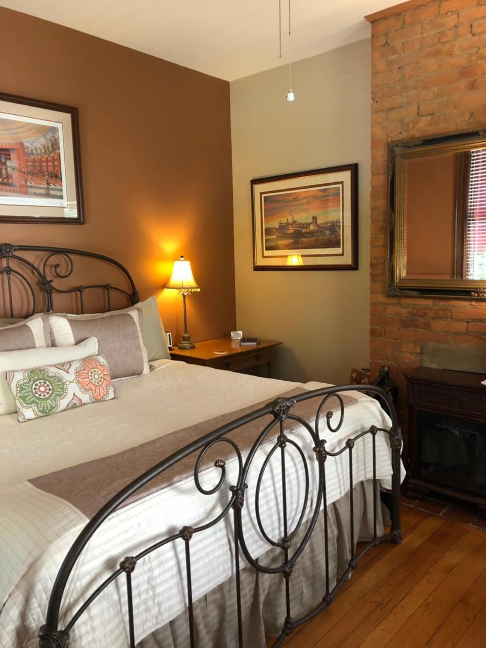 Weller Haus Bed, Breakfast & Event Center Bed & Breakfast Bellevue Luaran gambar
